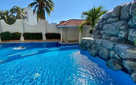 Hotel Playa de Oro - Enfrente de WTC y Plazas Comerciales